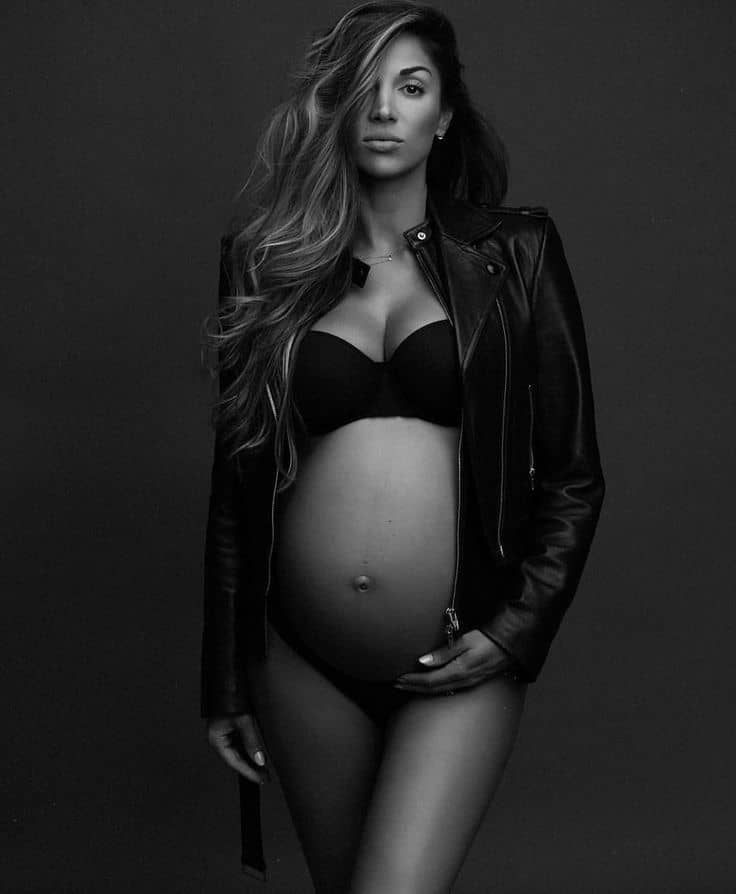 Фотосессия беременной чб